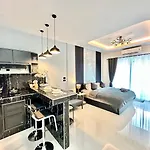 Viraplace 4# Pattaya