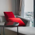 Edge Luxury
