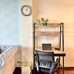 Beachfront 3br With Ocean-view Balcony