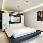 Nova Suites Pattaya By Compass Hospitality