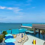 Royal Cliff Grand