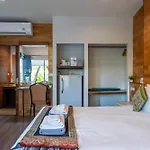 Ip Pool Resort 3*