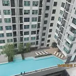 One Bedroom With Pool View At The Base Near Festival Holiday home Pattaya