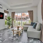 Luxury Pool Center C3- 3 Bedroom วิลล่า Pattaya