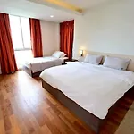 Fiscus Villa 3 Bedrooms With Private Pool.