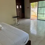 Homestay Sea U Pool Pattaya