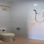 Oyo 75474 Funkey Fulung Andy & Tan Guest House