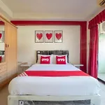 Oyo 75381 Billabong Hotel