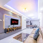 3 Bedroom Pool Royal Park Village *