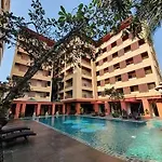 Palette Luxe North 5*