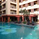 Palette Luxe North 5*