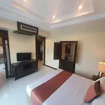Hotel Palette Luxe North