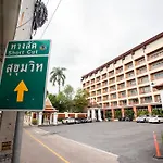 Sunday Chateau En - โรงแรม 5*