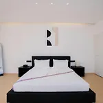 Hiii Aura Pool Pattaya