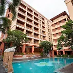 Sunday Chateau En - โรงแรม Pattaya