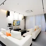 Hotel Hiii Aura Pool Pattaya