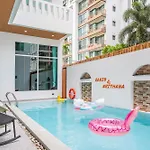 Downtown Oasis 芭提雅市中心独栋泳池别墅 A 5卧6卫 Ktv Bbq 芭提雅海滩步行街500M