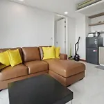 Luxury Large One Bedroom Seaview Serviced Apartment At Wongamat, Pattaya