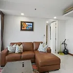 Luxury Large One Bedroom Seaview Serviced At Wongamat,