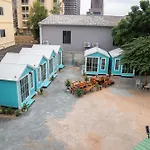 Hostel Urbannest *