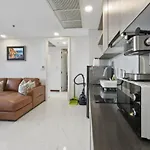 Luxury Large One Bedroom Seaview Serviced Apartment At Wongamat, Pattaya