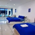 Homestay Monalisa Pararise Pool *