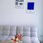 Homestay Monalisa Pararise Pool *
