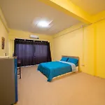 Hostel Urbannest *
