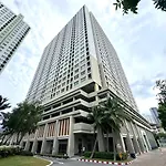 Lumpini Naklua Select Pool Pattaya