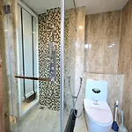 Grand Avenue Pattaya Middle Town