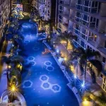 Large Luxury - Centre - Centara Avenue, Pool View - 805 Pattaya