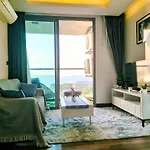 Nomad's View - Peak Towers - Sea View 43sqm Apartment Pattaya