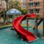 Atlantis Condo Resort Pattaya