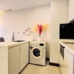 Nomad's View - Peak Towers - Sea View 43sqm Pattaya