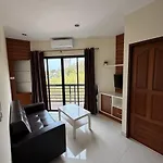 อพาร์ทเม้น Phratamnak Grand - Cozy Pattaya