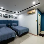 New Nordic Club 1 By Apartwell อพาร์ทเม้น