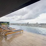 อพาร์ทเม้น The Base By Uricity Pattaya