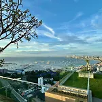 Unixx Sea View Apartment