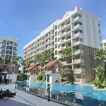 Apartment Arcadia Continental 2 Bedrooms Pattaya