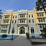 Arcadia Continental 2 Bedrooms อพาร์ทเม้น Pattaya