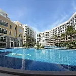 Arcadia Continental 2 Bedrooms อพาร์ทเม้น *