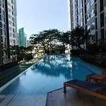 อพาร์ทเม้น The Base By Uricity