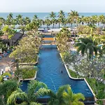 Jomtien Palm Beach Hotel & Resort - Family-Friendly