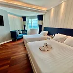 Jomtien Palm Beach Hotel And Resort