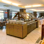 Mountain & Convention Center 4* Pattaya