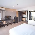 Sleep With Me Pattaya