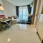 With Waterpark Apartment *