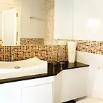 R-Con Blue Ocean Hotel