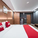 Oyo 1126 Curve Boutique Pattaya