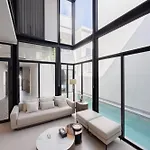 芭提雅市中心五卧室独栋泳池别墅 Villa *